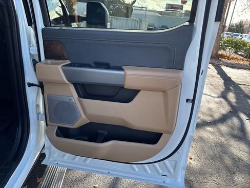 Used 2023 Ford F350 Lariat w/ Lariat Ultimate Package image 31