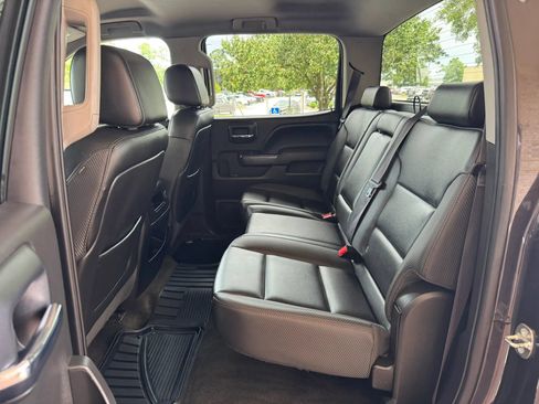 Used 2015 GMC Sierra 1500 SLT w/ All-Terrain Package AWD/4WD image 18