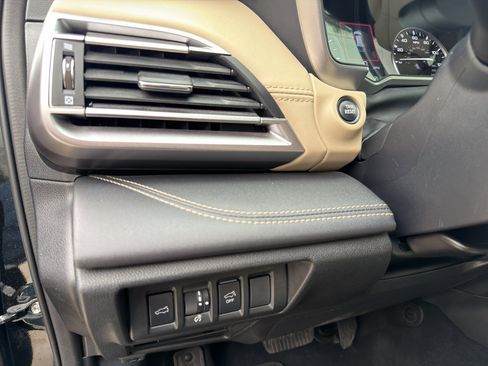 Used 2024 Subaru Outback Limited image 16