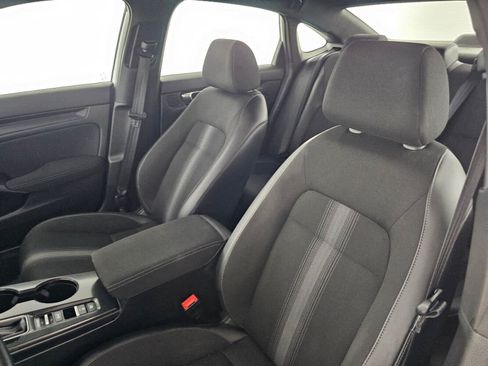 Used 2023 Honda Civic Sport image 21