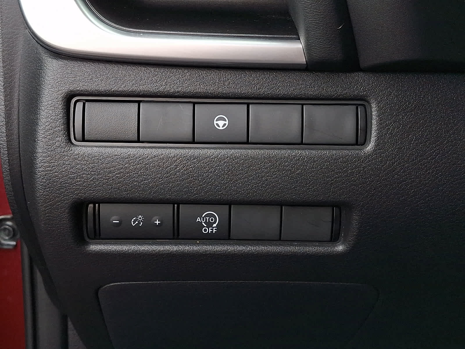 Used 2023 Nissan Rogue SV AWD/4WD image 28