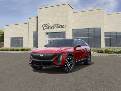 New 2026 Cadillac Lyriq Sport w/ LPO, Floor Liner Package AWD/4WD image 8