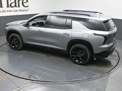 New 2026 Chevrolet Traverse RS w/ LPO, Floor Liner Package image 21