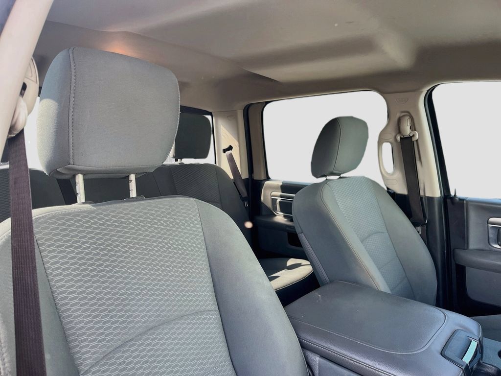 Used 2020 RAM 1500 Classic SLT AWD/4WD image 25