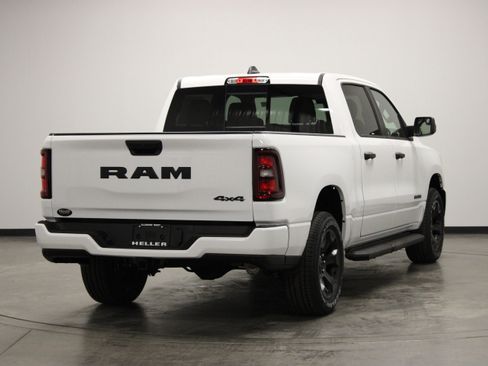 New 2026 RAM 1500 Express AWD/4WD image 8