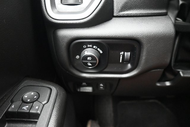 Used 2025 RAM 1500 Big Horn AWD/4WD image 13