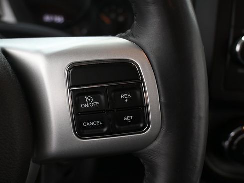 Used 2017 Jeep Compass Sport w/ Power Value Group image 26