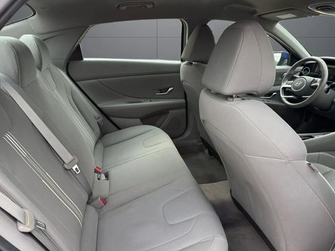 Used 2021 Hyundai Elantra SEL w/ Convenience Package FWD image 20