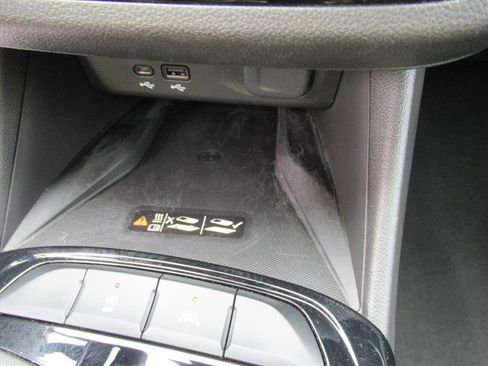 Used 2025 Buick Envista Sport Touring w/ Convenience I Package image 24