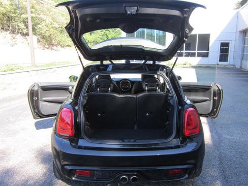 Used 2015 MINI Cooper S image 39