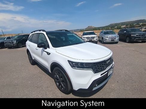 Used 2022 Kia Sorento SX Prestige w/ Rust Color Package AWD/4WD image 3