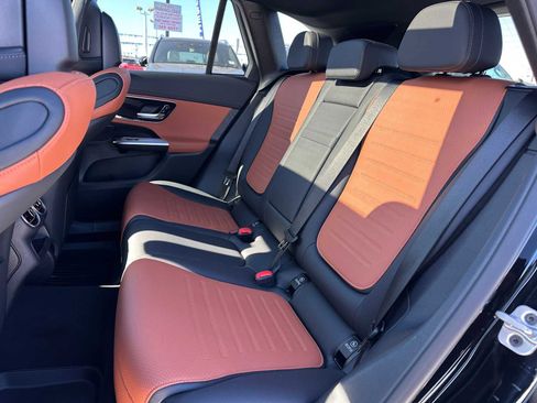 New 2026 Mercedes-Benz GLC 300 4MATIC image 17