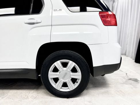 Used 2015 GMC Terrain SLE AWD/4WD image 11