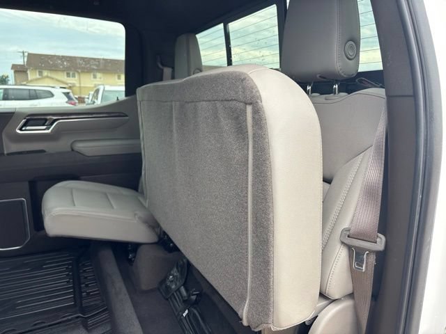 Used 2025 Chevrolet Silverado 1500 LTZ w/ Technology Package AWD/4WD image 33