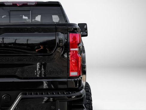 Used 2024 Chevrolet Silverado 2500 High Country w/ High Country Premium Package image 61