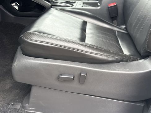 Used 2022 Nissan Frontier Pro-X w/ Pro-X Premium Package image 18