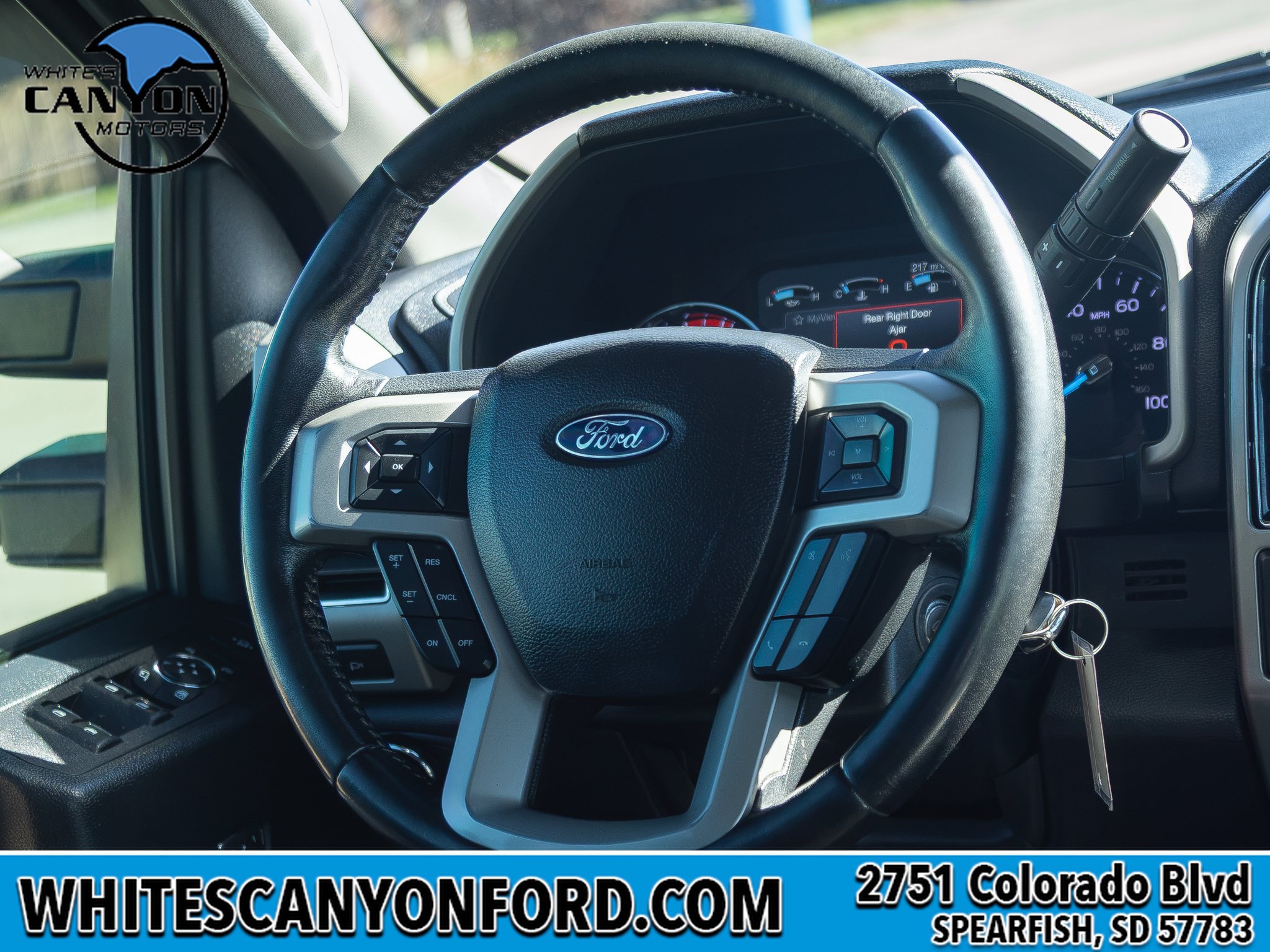 Used 2018 Ford F250 Lariat w/ Lariat Value Package AWD/4WD image 14