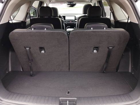 Used 2025 Kia Sorento SX image 32