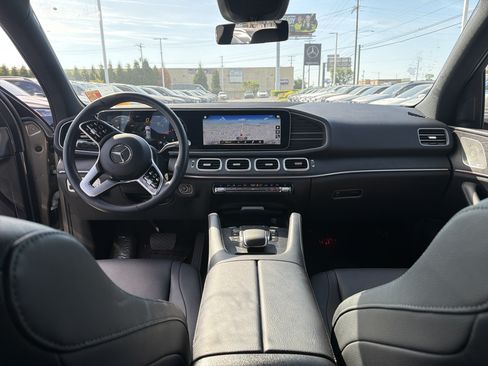 Used 2022 Mercedes-Benz GLE 350 w/ AMG Line Exterior image 29
