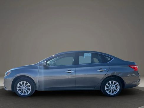 Used 2019 Nissan Sentra SV image 2