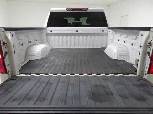 Used 2023 Chevrolet Silverado 1500 LTZ AWD/4WD image 13