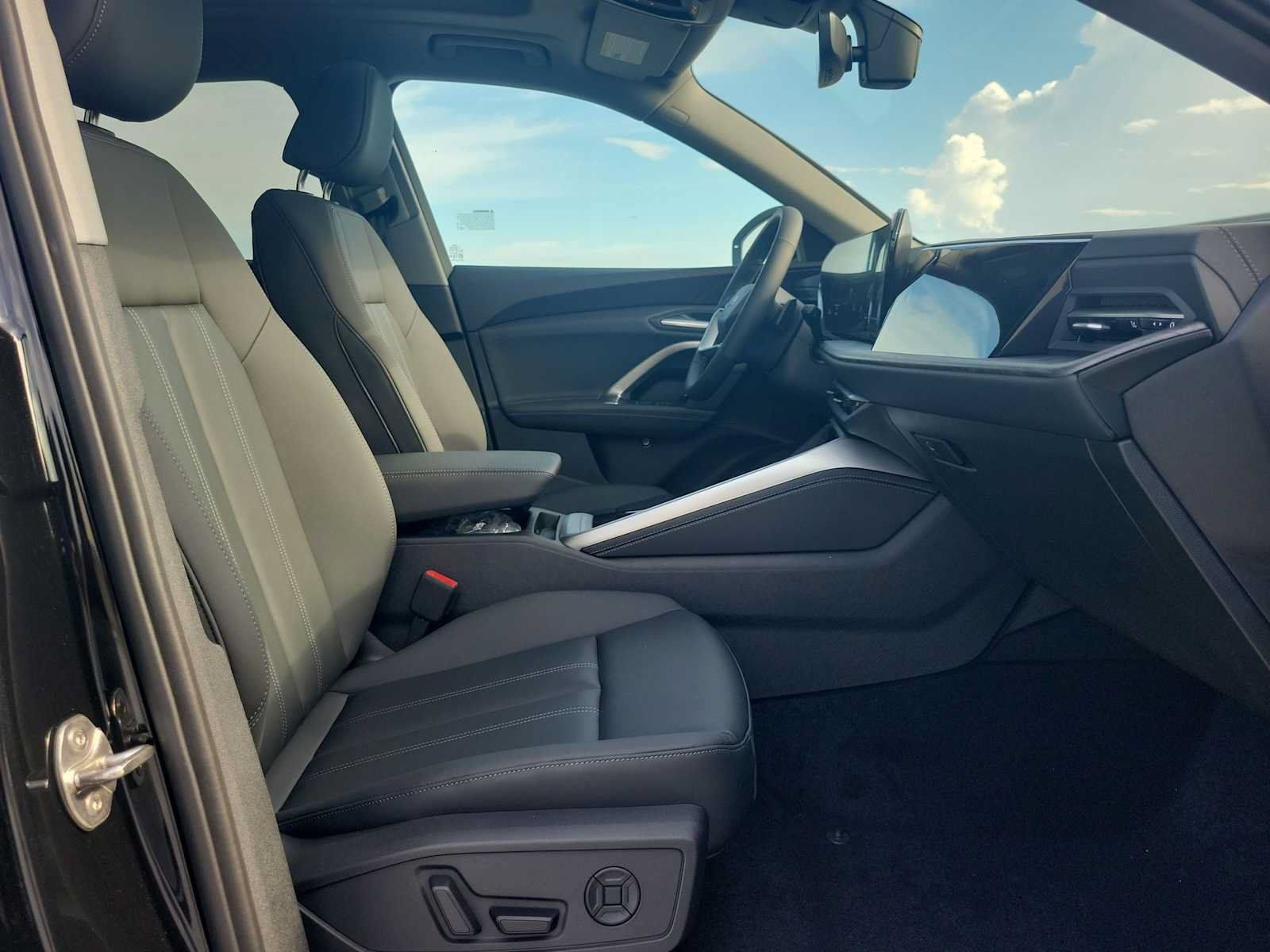 New 2026 Audi Q5 2.0T AWD/4WD image 22