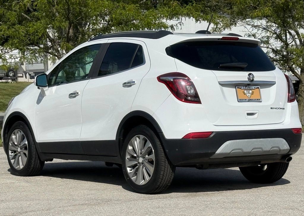 Used 2019 Buick Encore Preferred FWD image 3