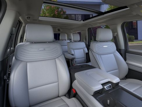 New 2026 Ford Expedition Platinum AWD/4WD image 10