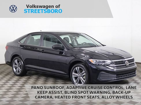 Used 2024 Volkswagen Jetta SE FWD image 1