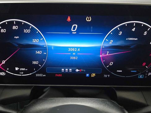 Used 2026 Mercedes-Benz GLC 300 4MATIC image 30