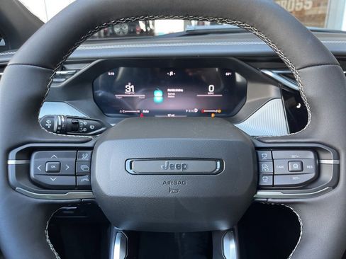 New 2026 Jeep Cherokee Laredo AWD/4WD image 32