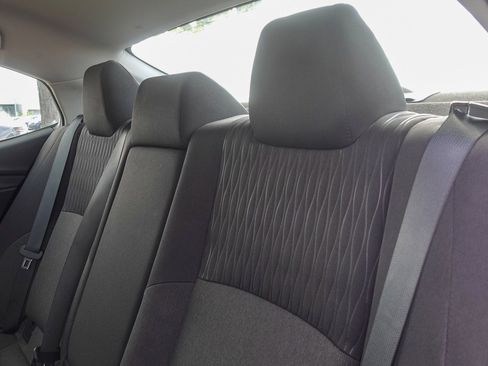 Used 2025 Toyota Camry LE image 21