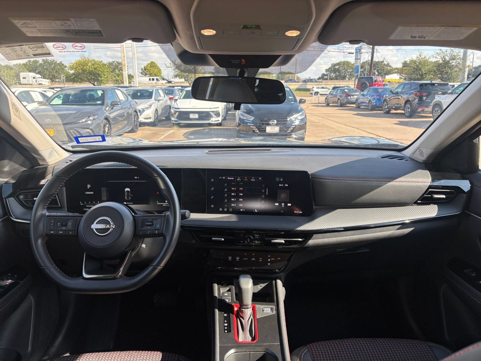 Used 2026 Nissan Kicks SR AWD/4WD image 31