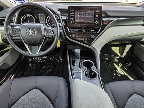 Used 2024 Toyota Camry LE image 31