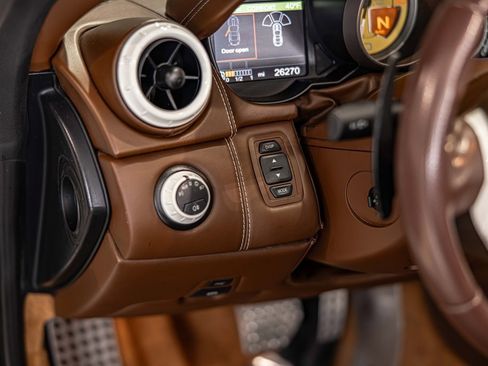 Used 2012 Ferrari California image 18