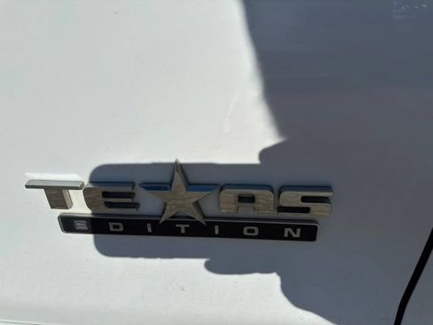 Used 2018 Chevrolet Silverado 1500 LT w/ Texas Edition AWD/4WD image 4