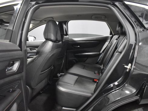 Used 2023 Nissan Ariya FWD image 32