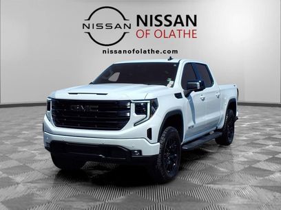 Used 2026 GMC Sierra 1500 Elevation w/ Elevation Premium Package