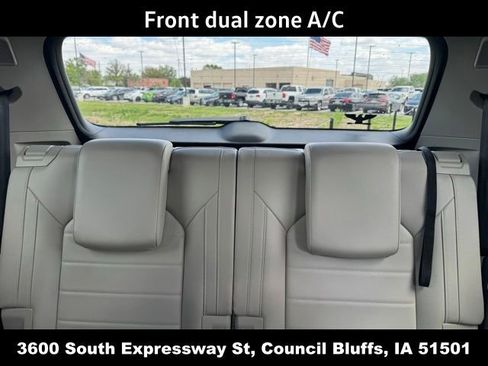 Used 2022 Volkswagen Atlas Cross Sport SEL Premium R-Line AWD/4WD image 12