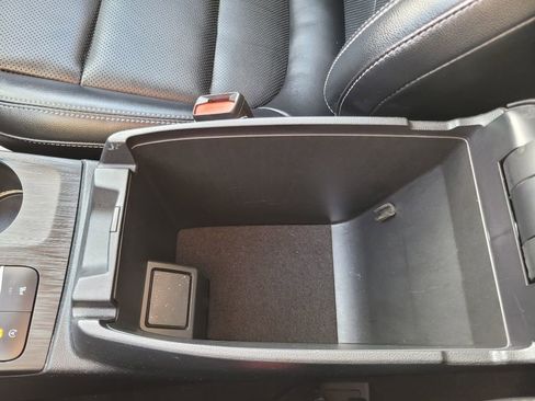 Used 2021 Ford Escape Titanium image 42