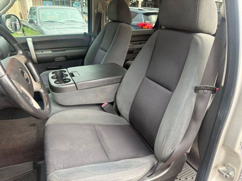 Used 2009 Chevrolet Silverado 1500 LT w/ All Star Package RWD image 14
