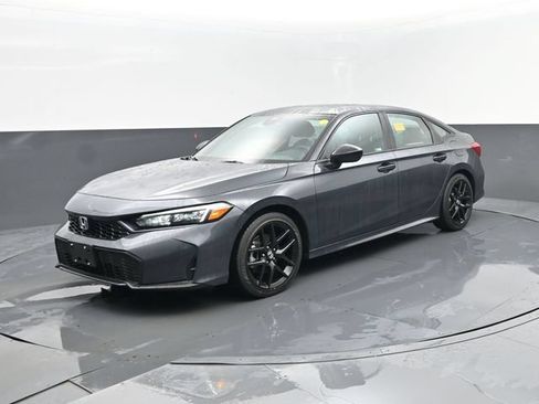 Used 2025 Honda Civic Sport image 2