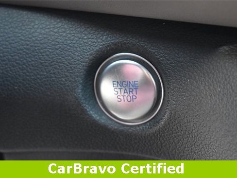 Used 2023 Hyundai Santa Fe SEL image 26