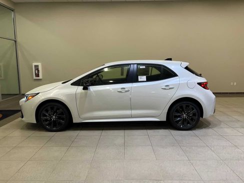 New 2026 Toyota Corolla XSE image 3