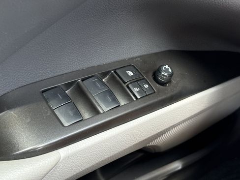 Used 2024 Toyota Camry SE w/ Convenience Package FWD image 15