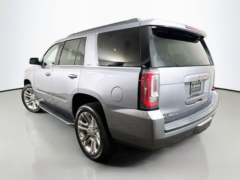 Used 2018 GMC Yukon SLT w/ Premium Edition AWD/4WD image 5