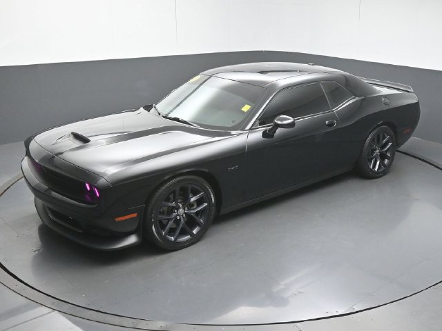 Used 2023 Dodge Challenger R/T w/ Blacktop Package RWD image 37