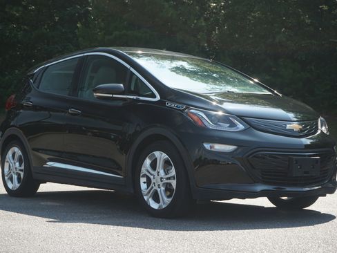 Used 2020 Chevrolet Bolt LT image 11