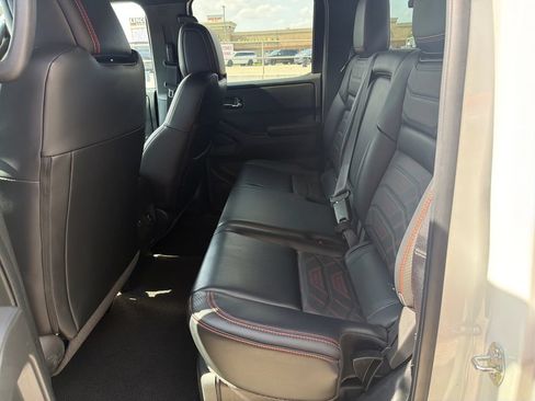 Used 2025 Nissan Frontier PRO-4X w/ Pro Premium Package AWD/4WD image 14