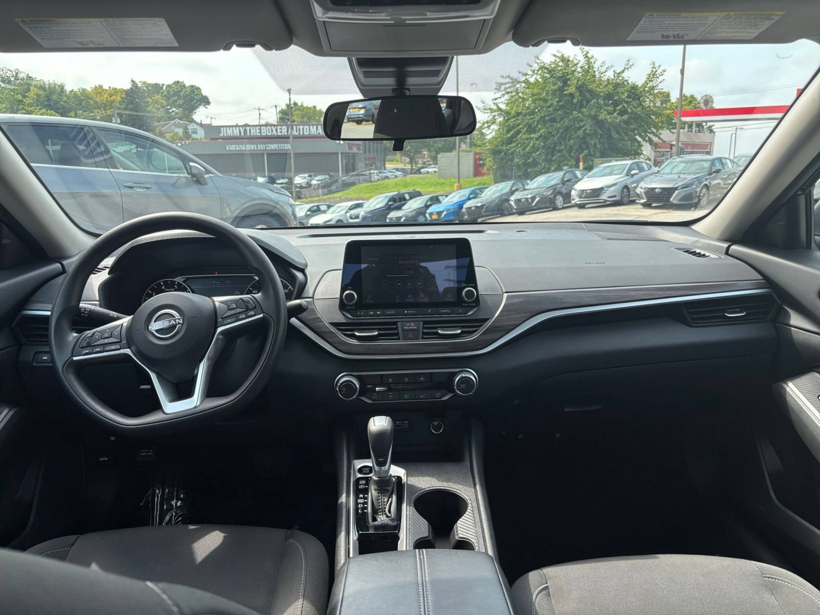 Used 2026 Nissan Altima 2.5 SV FWD image 32
